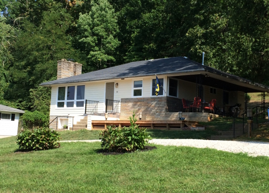 10 WOODSIDE DRIVE- ATHENS